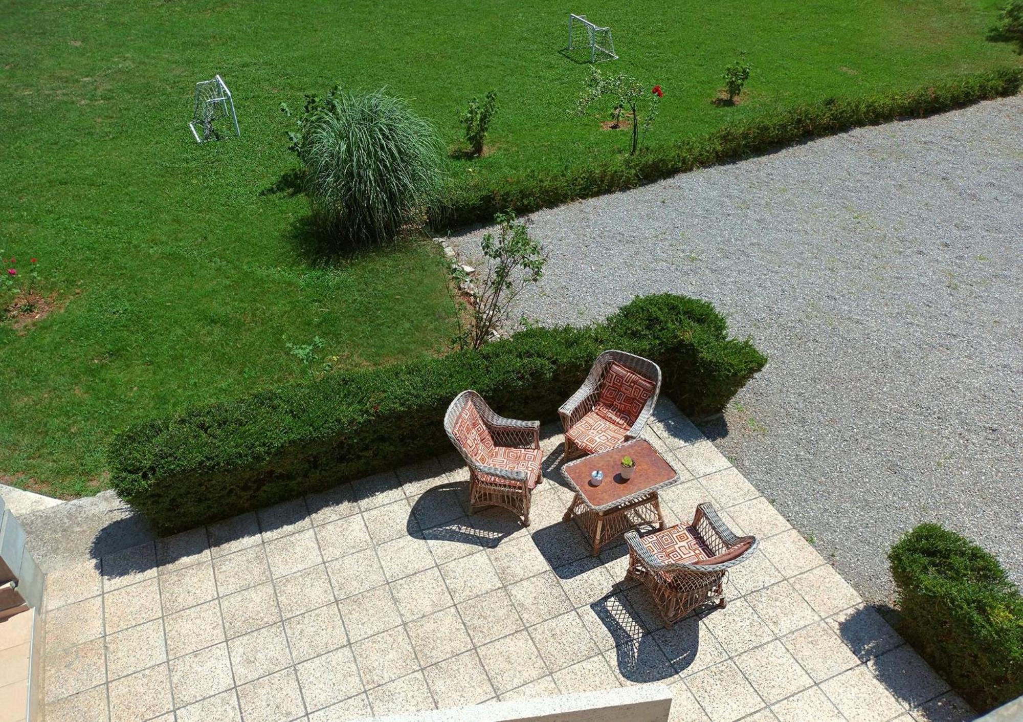 Vacation Home Keskic Velika Gata Exterior photo